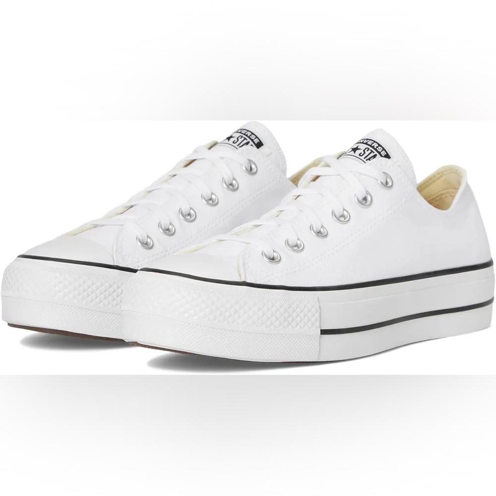 Converse Chuck Taylor All Star Low Top Platform Sneaker